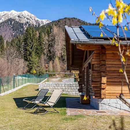 Chalet Camping Fae 3 Villa Madonna Exterior foto