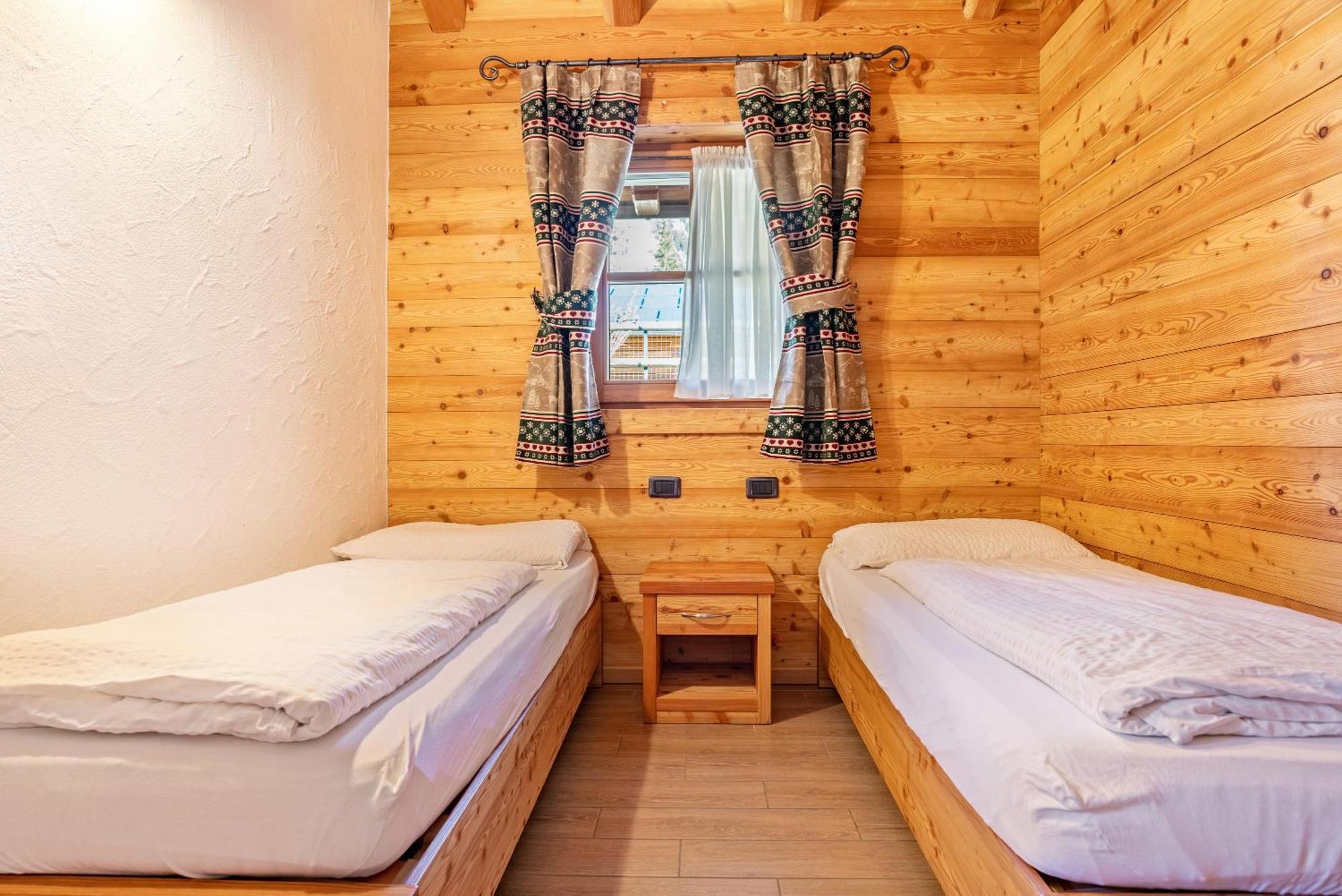 Chalet Camping Fae 3 Villa Madonna Exterior foto