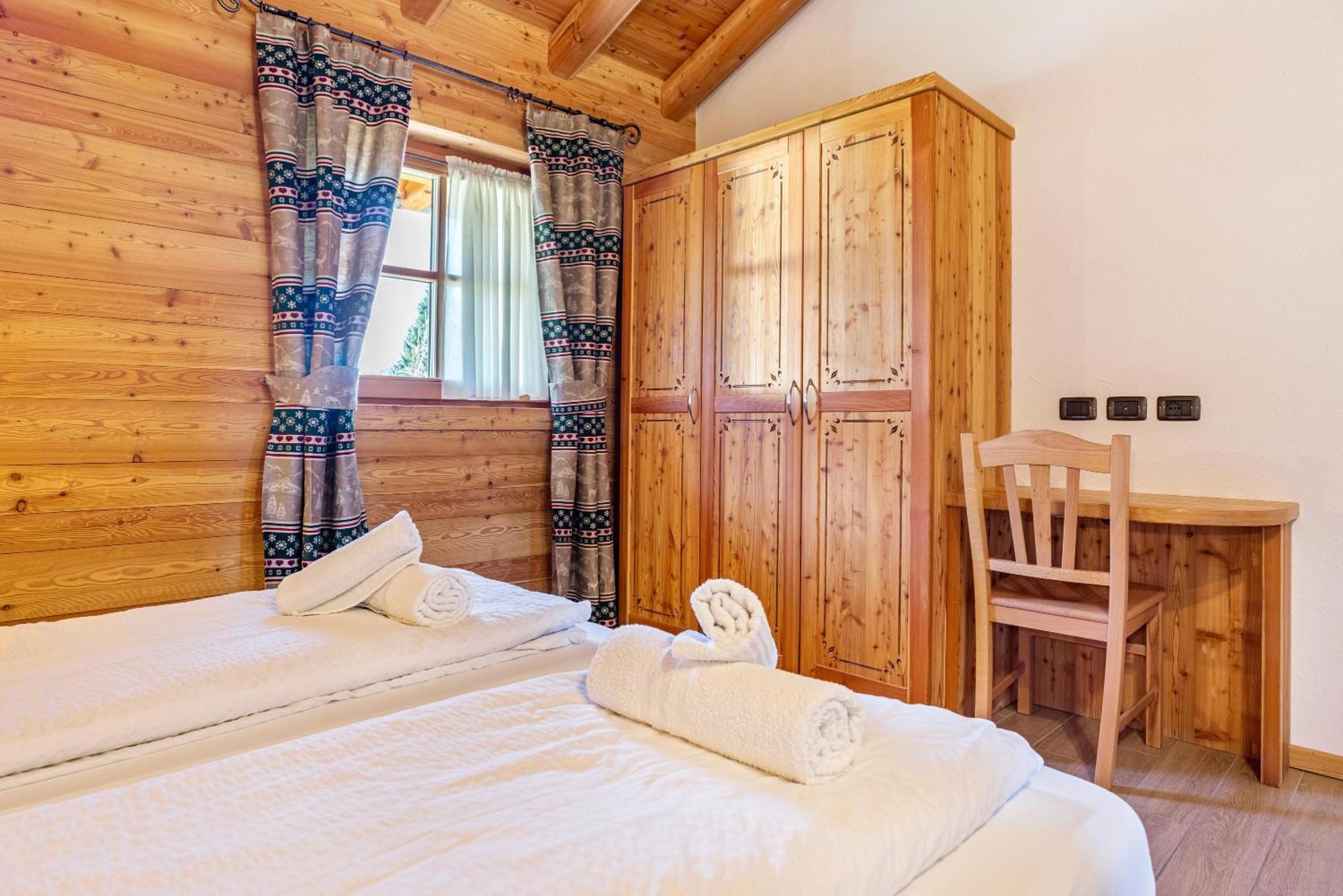 Chalet Camping Fae 3 Villa Madonna Exterior foto