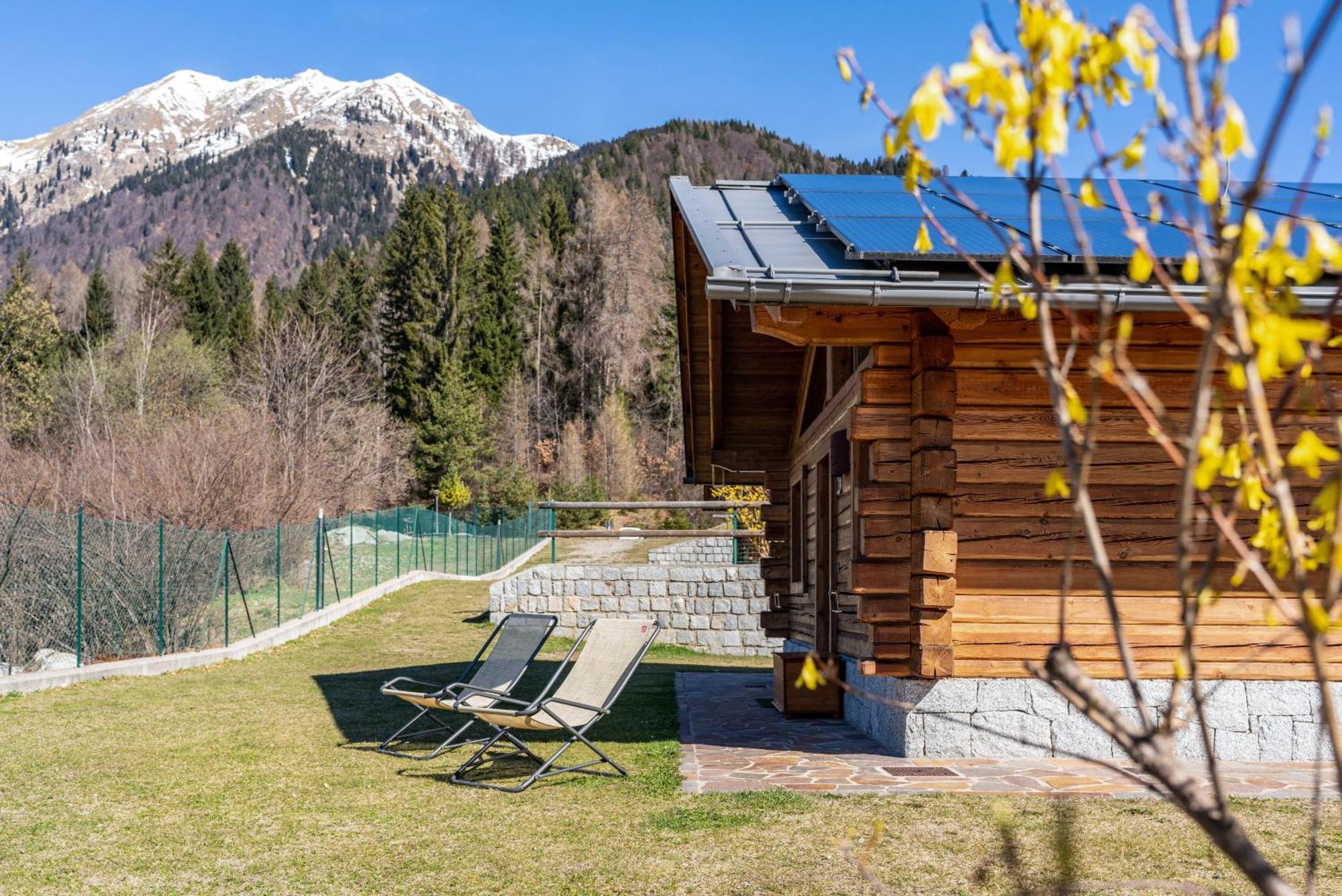 Chalet Camping Fae 3 Villa Madonna Exterior foto